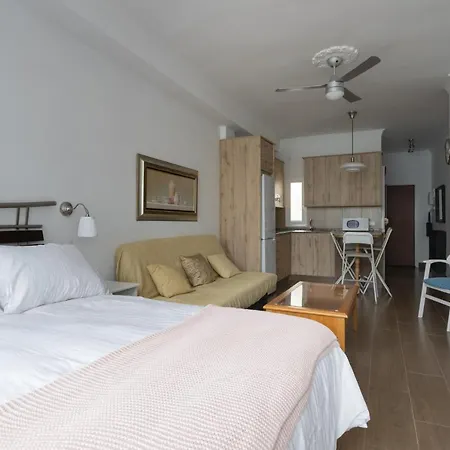 Estudio Con Vistas Al Mar En Canteras Appartamento
